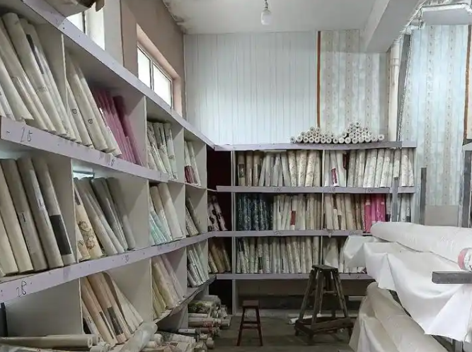 上海開壁紙店需要投資多少？從成本拆解到運營策略