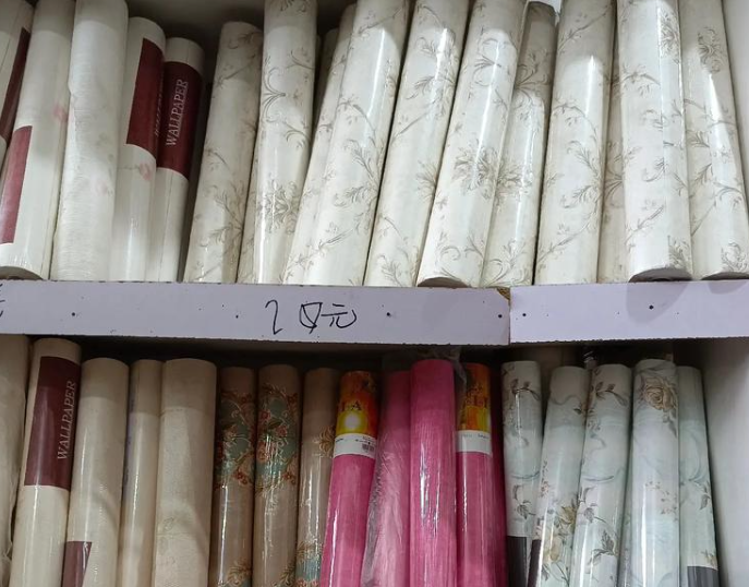 上海開壁紙店需要投資多少？從成本拆解到運營策略
