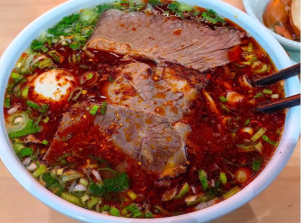 上海開蘭州牛肉面前期投資店怎么樣