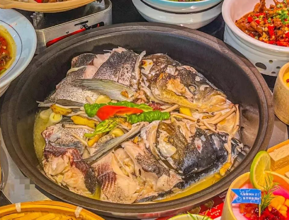 上海開家魚館投資大嗎？深度解析成本與盈利邏輯