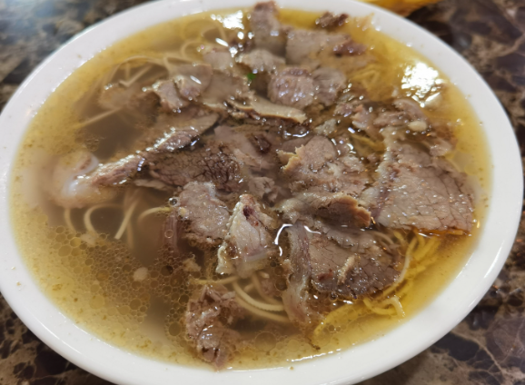 上海開個(gè)牛肉湯店要投資多少錢？全流程成本解析