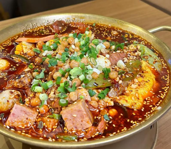 上海加盟冒菜店大概投資多少錢？核心成本構成