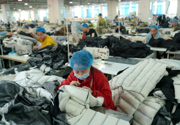 上海開一個羽絨服廠需要投資多少錢？全流程成本解析