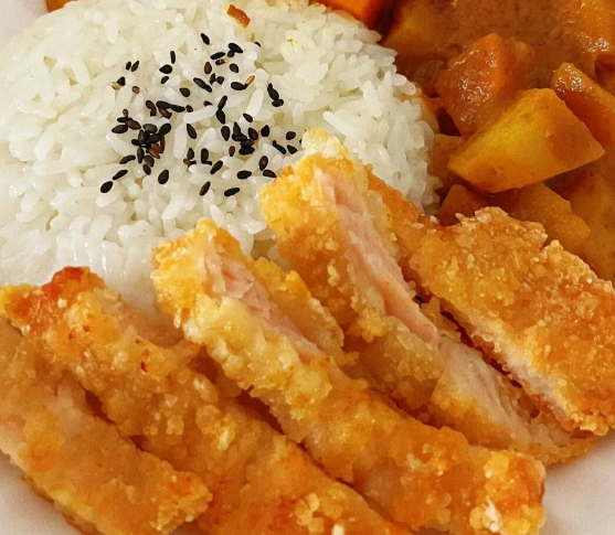 上海開雞排飯店需要投資多少店鋪？從選址到盈利的全流程規(guī)劃