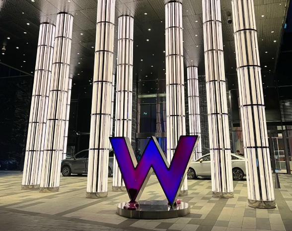W酒店投資多少？2025年運營投資指南