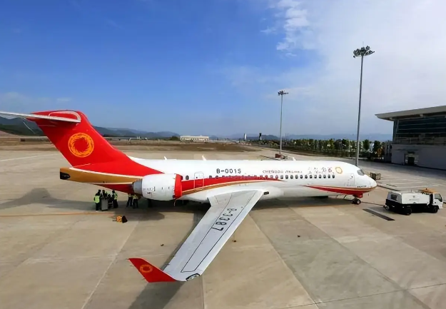 開個(gè)航空公司要多少錢？2025年全流程成本全解析