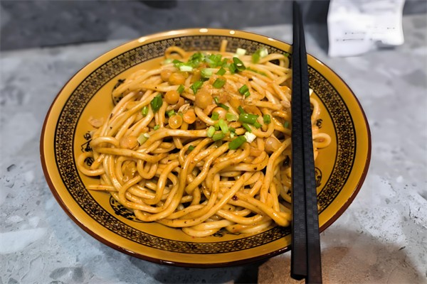 小嘴味道熱干面