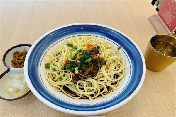 小嘴味道熱干面