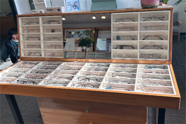 蔡司體驗店加盟