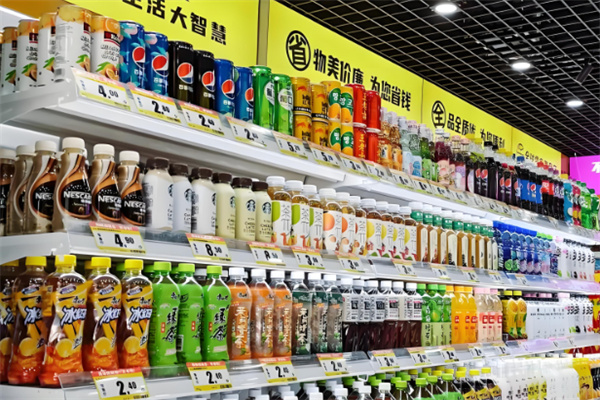 吃貨基地休閑食品加盟