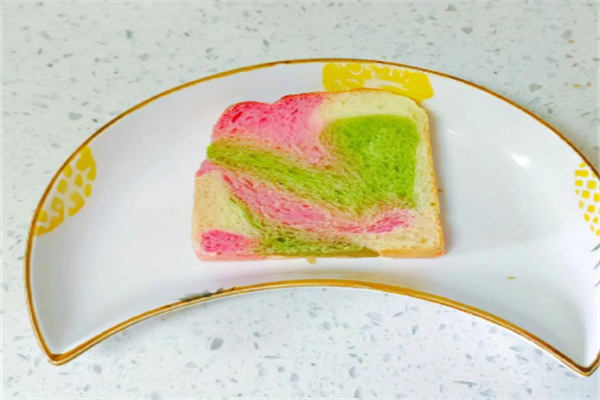 珍妮彩虹吐司