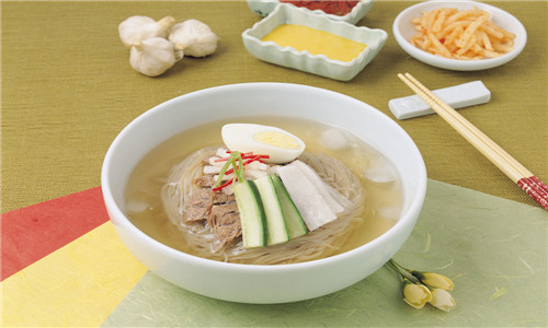 鴻譽(yù)清湯面加盟流程