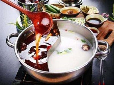 醉湘親老火鍋加盟
