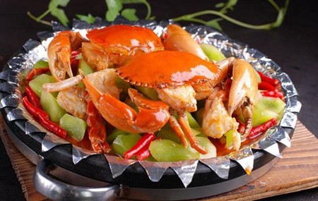 角對(duì)角肉蟹煲